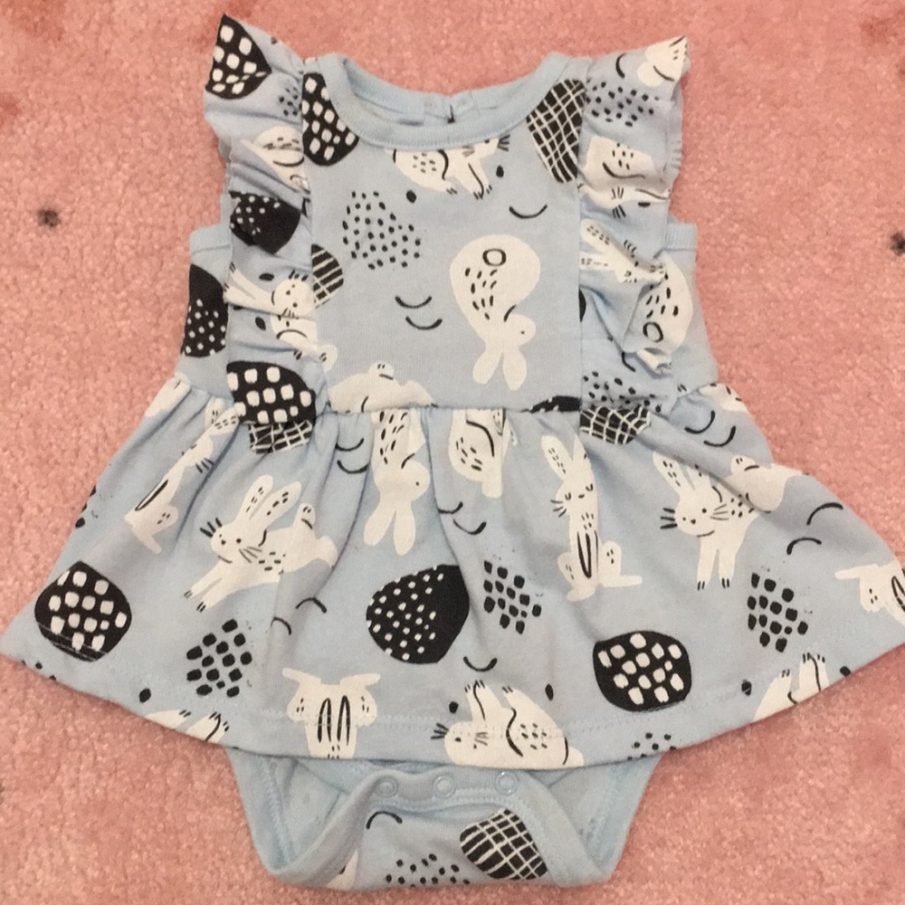 Adorable one piece dress!
